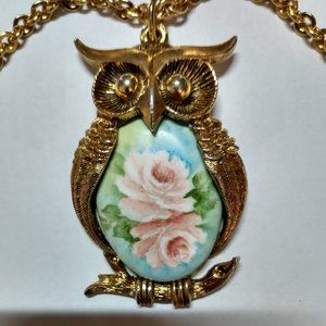 Necklace, Gold toned owl and chain with pink and robin blue insert.